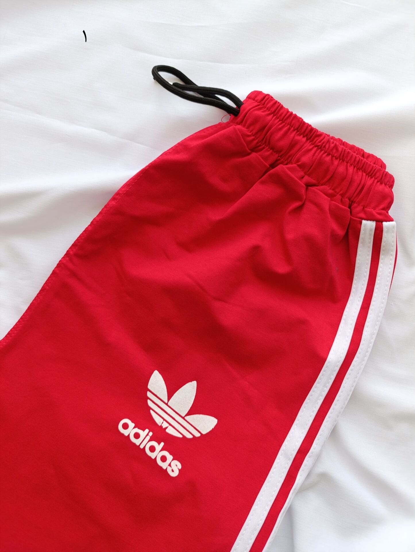  شلوار طرح آدیداس دورس اسپاین نیم بگ نلالند 