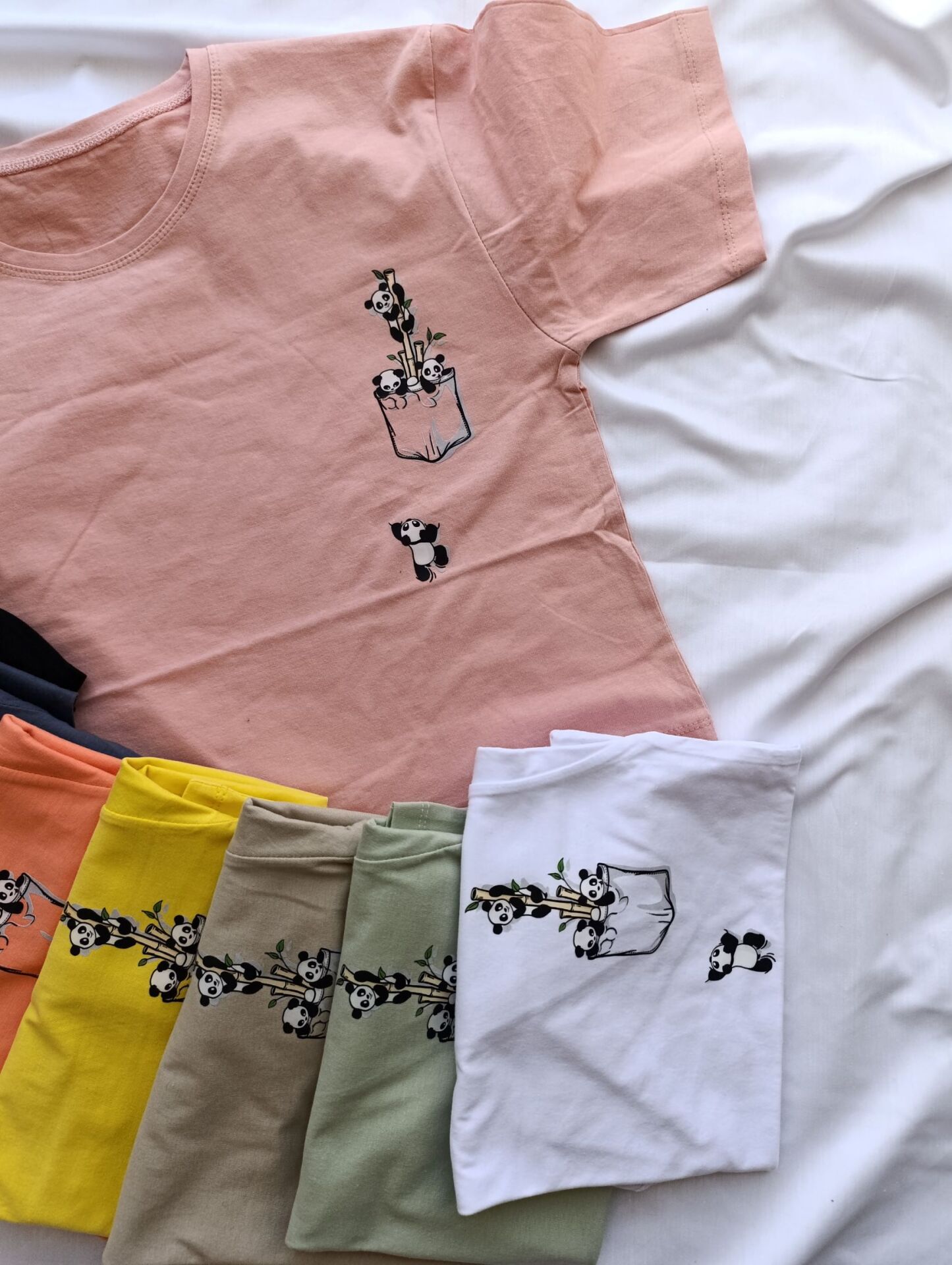  تیشرت طرح پاندا نخی نلالند 